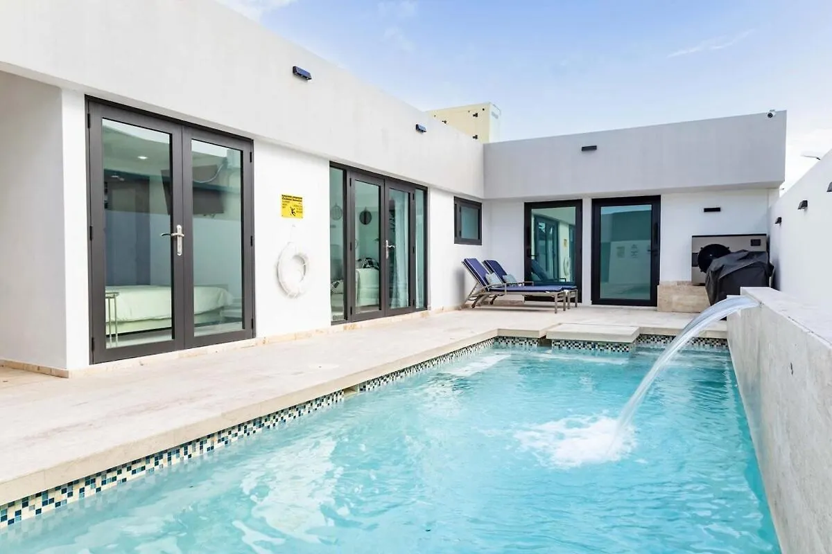 Renovated 3 Bedroom House In Dorado Del Mar